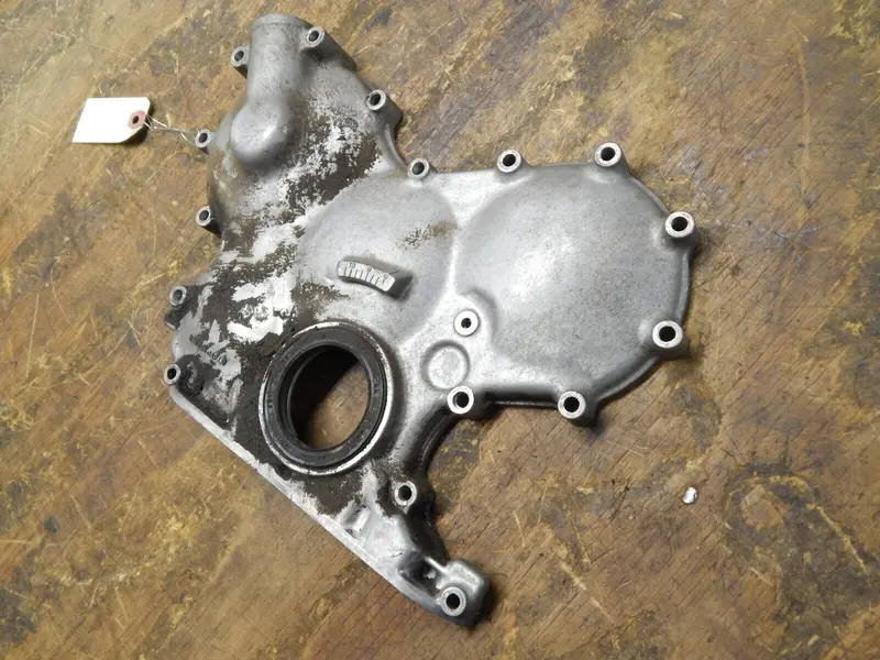 Briggs & Stratton Daihatsu Dm950Dt Timing Gear Cover – Oem Part #825758 1
