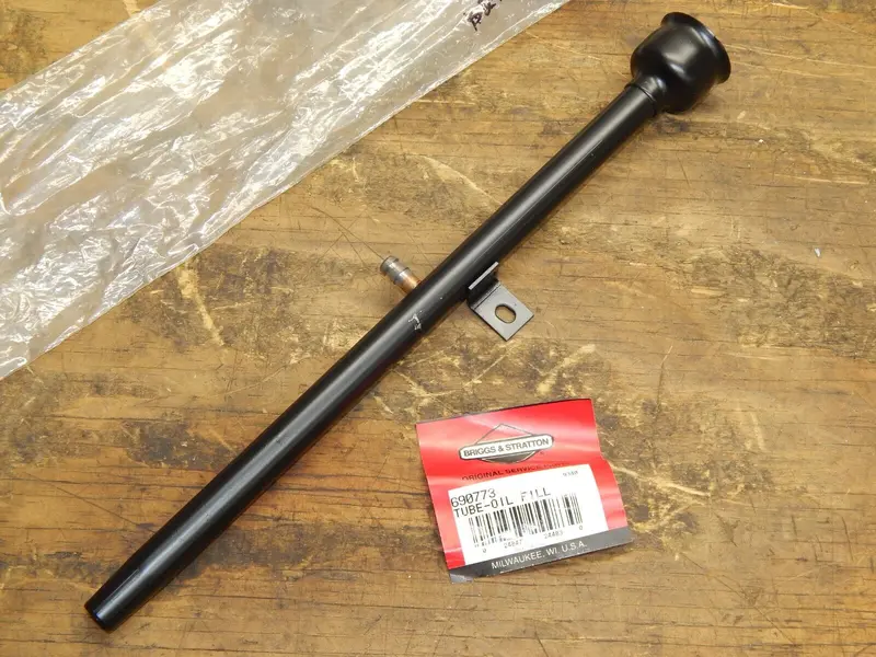 Briggs & Stratton Genuine Oem Oil Fill Tube (690773) 1