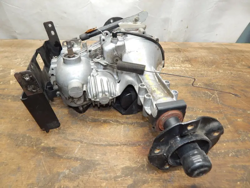 Craftsman 917.986451 7400 Pro Series Hydrostatic Transmission 1