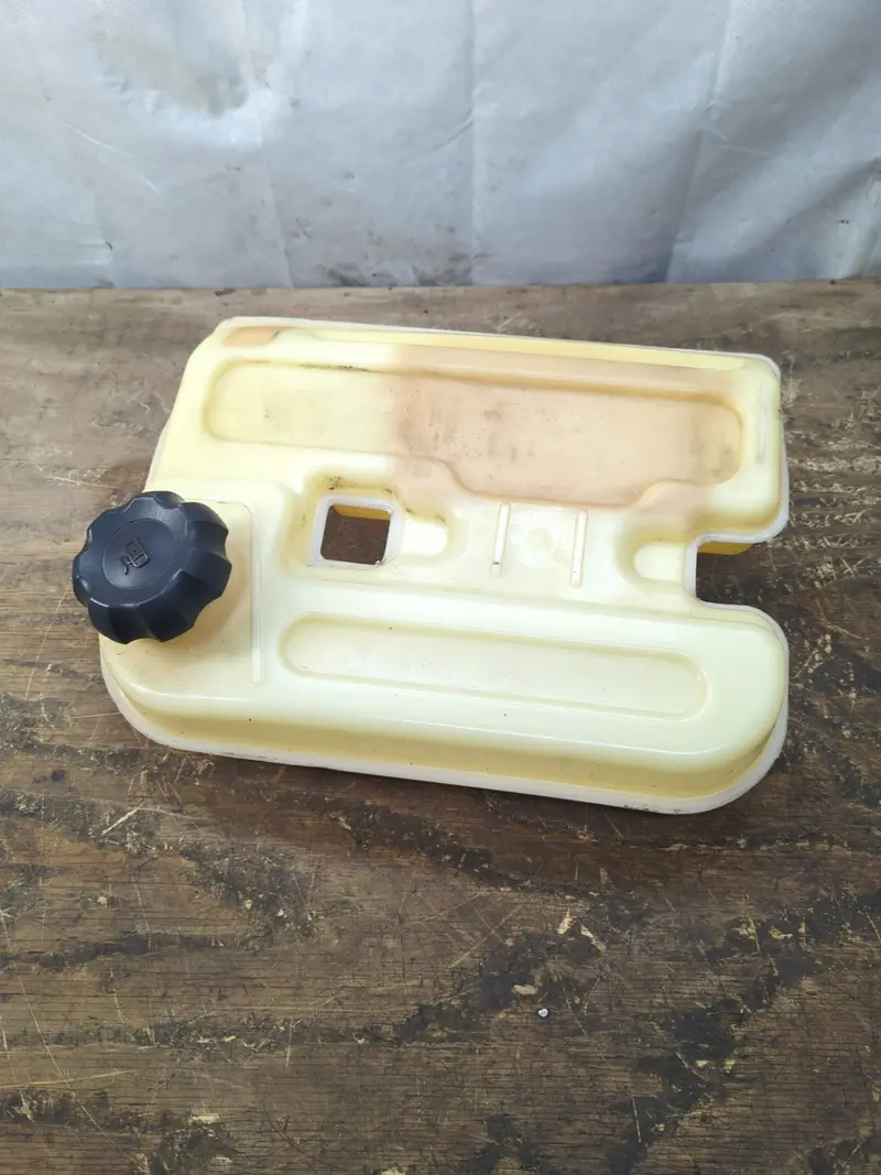 Craftsman Dyt4000 Gas Fuel Tank – Part 179022 (Refurbished) 1