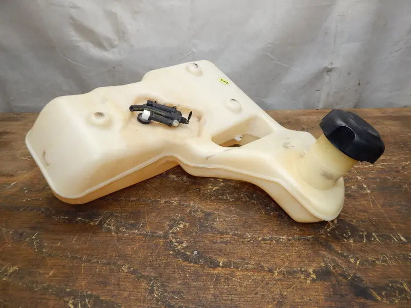Craftsman G5100 Riding Mower Fuel Tank – Used Oem Part For Model 917.204010 (Part #438082) 1