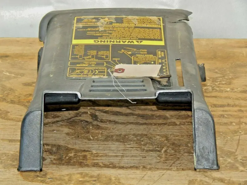 Cub Cadet 2082 Garden Tractor Frame Cover – Oem 731-3119 (Damaged/Cracked) 1