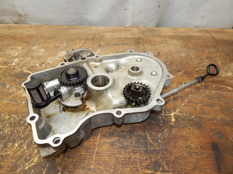 Cub Cadet 2185 Crankcase Cover Plate For Kohler Ch18S Engine (Model 2449900) 1
