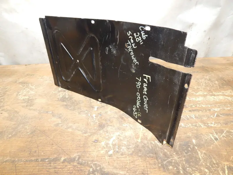 Cub Cadet 2X 28-Inch Snow Thrower Frame Cover (790-00316-0637) 1