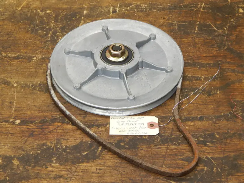 Cub Cadet 2X 28-Inch Snow Thrower Friction Disk Assembly (656-04055 / 656-04055A) 1