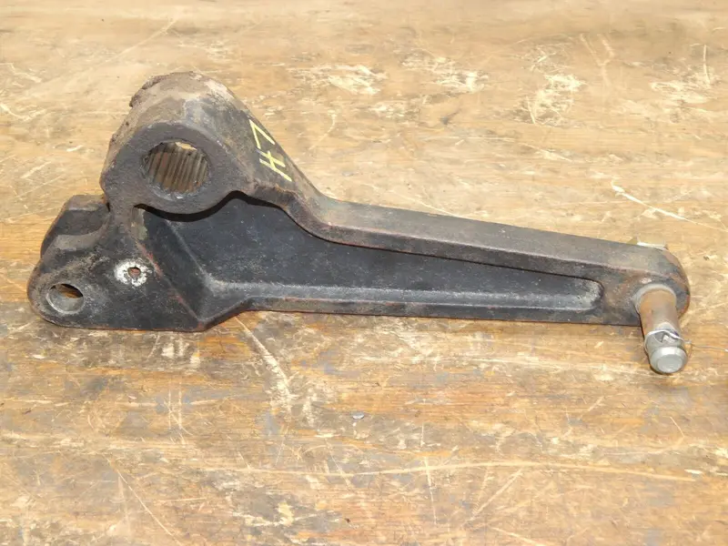 Cub Cadet 5252E Tractor Left-Side Upper Hitch Arm – Oem Replacement (919-3095 / 619-3095) 1