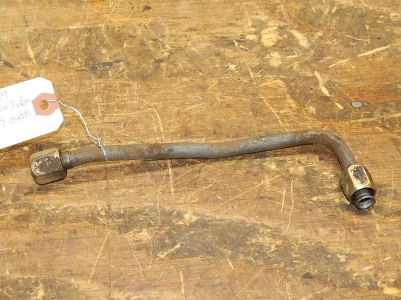Cub Cadet 5254 Garden Tractor Cylinder Return Tube (Part #727-04015) 1