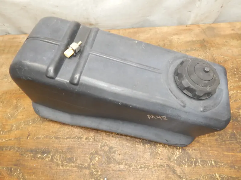 Cub Cadet Efi Fuel Tank – Fits M48, M54, M60, M72, S6031, S7237 (Part #02003842) 1