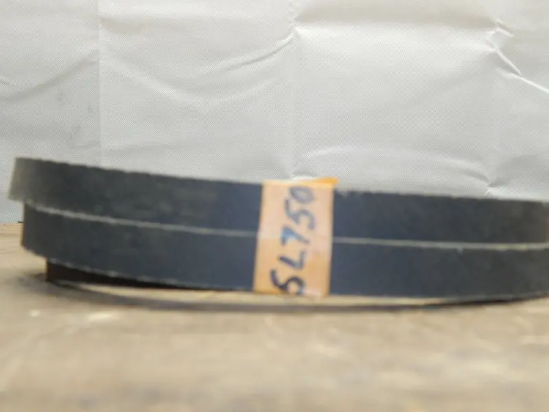 Dayton 5L750 V-Belt (5L X 75 Inches) 1