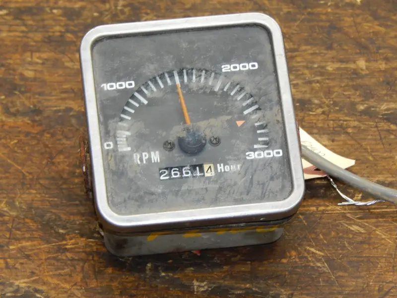 Digital Tachometer For Kubota F2400 – Part Numbers: 76630-55142 / 76630-55140 1