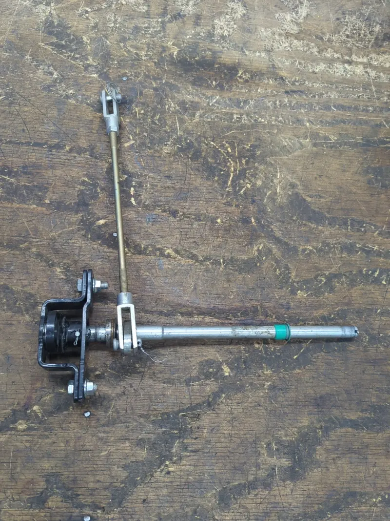 Front Lift Link Component For John Deere X300–X540 Series – Part #Am135847 (Missing Link Only) 1