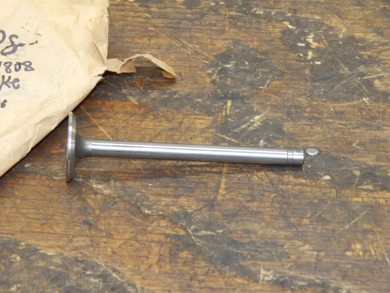 Genuine Onan 110-1808 Intake Valve – Precision-Machined Valve For Cck And Related Engines 1