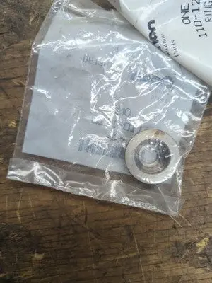 Genuine Onan Oem Valve Retainer – Part #110-1220 (New Old Stock) 1