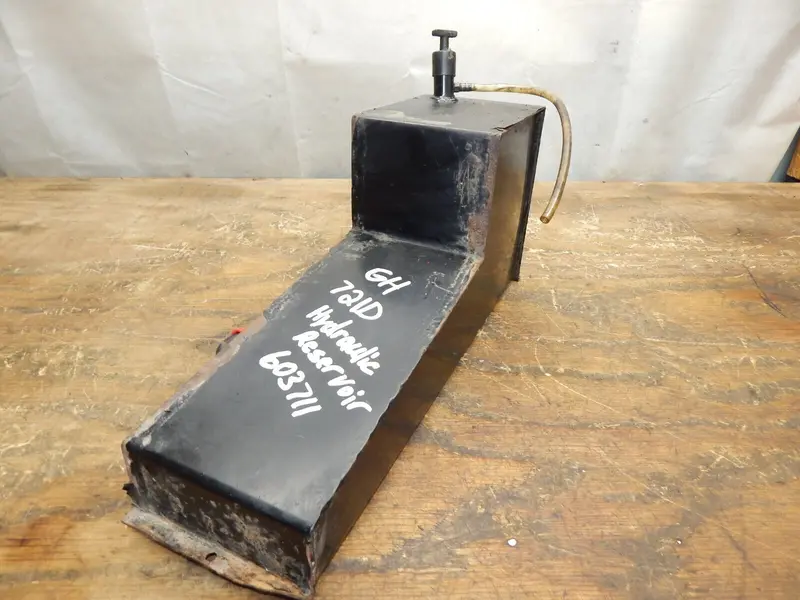 Grasshopper 721D Hydraulic Fluid Reservoir Tank – Part #603711 1