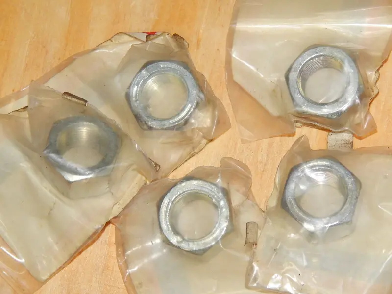 Honda Genuine Nut – Pack Of 5 (Part #90301-Ve4-003) 1