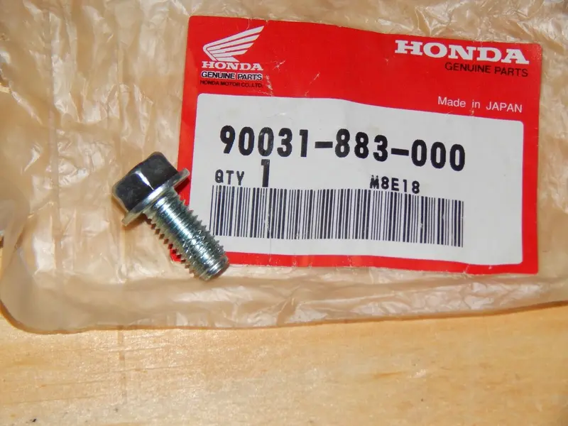 Honda Oem Hex Bolt — Metric Fastener (90031-883-000) 1