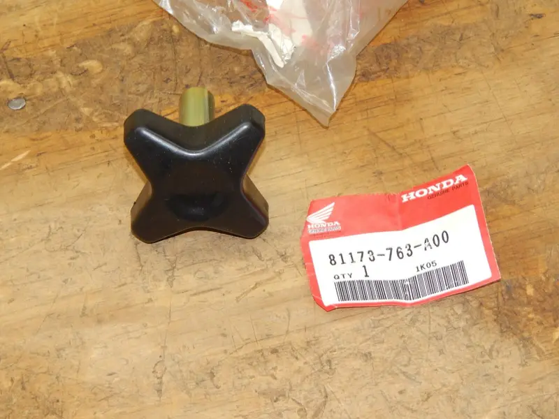 Honda Oem Seat Adjustment Knob (Part #81173-763-A00) 1