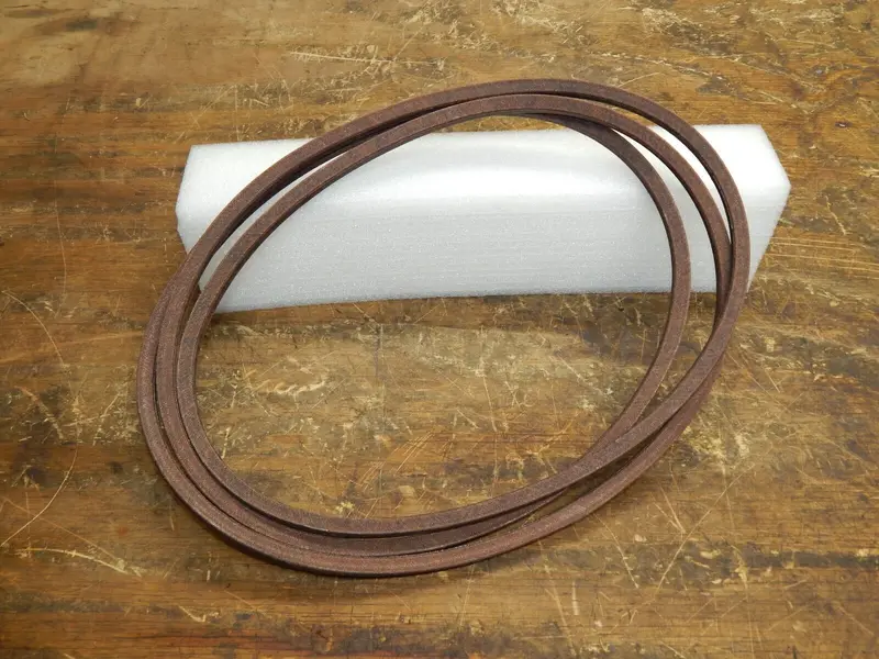 Husqvarna Heavy-Duty Deck Belt – 583036701 / 170140 (1/2″ × 112.25″) 1