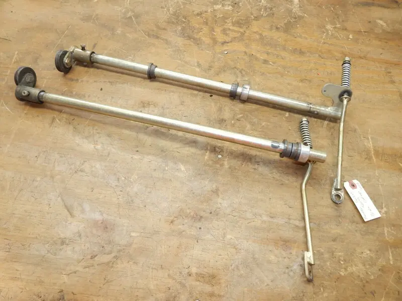 Hustler Fasttrak Brake Linkage & Jack Shaft Kit – #926592 1