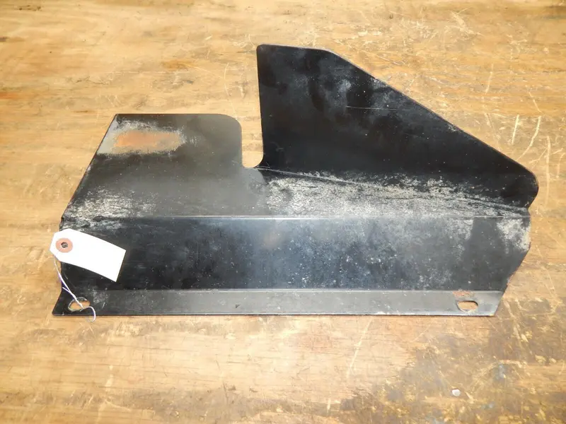 Hustler Z Diesel Inner Fender Panel – Model 928614B (Part #109559) 1