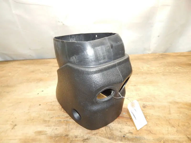 John Deere 1445 Light Cover Assembly (Tcu15123) 1