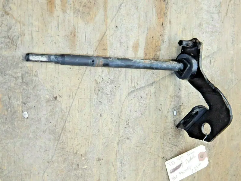 John Deere 425 Garden Tractor Drive Pivot Shaft – Oem Replacement 1
