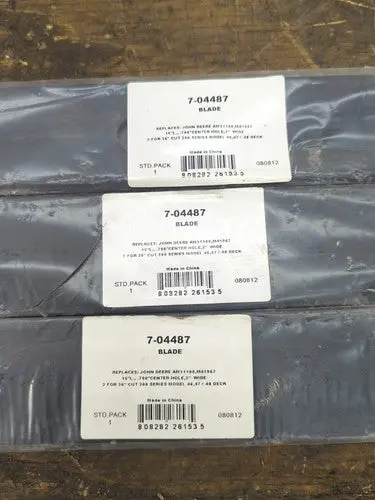 John Deere 48" Lawn Mower Blade Set – 3-Blade Kit (Am31100, Am100946, M127466, M41967) 1