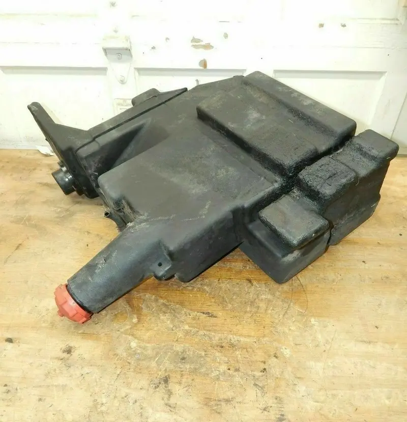 John Deere F735 Diesel Front-Mount Mower Fuel Tank – M112833 1