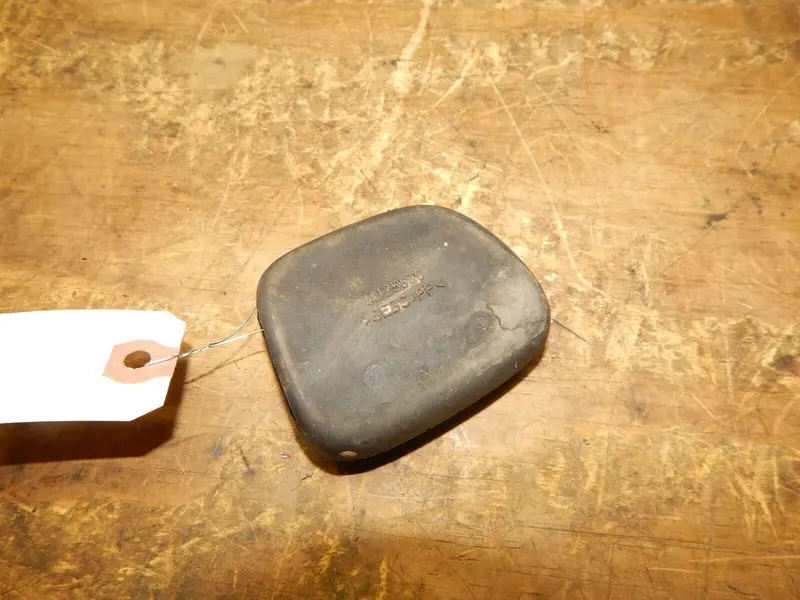 John Deere Lt155 Forward Pad – Genuine Part M125849 2