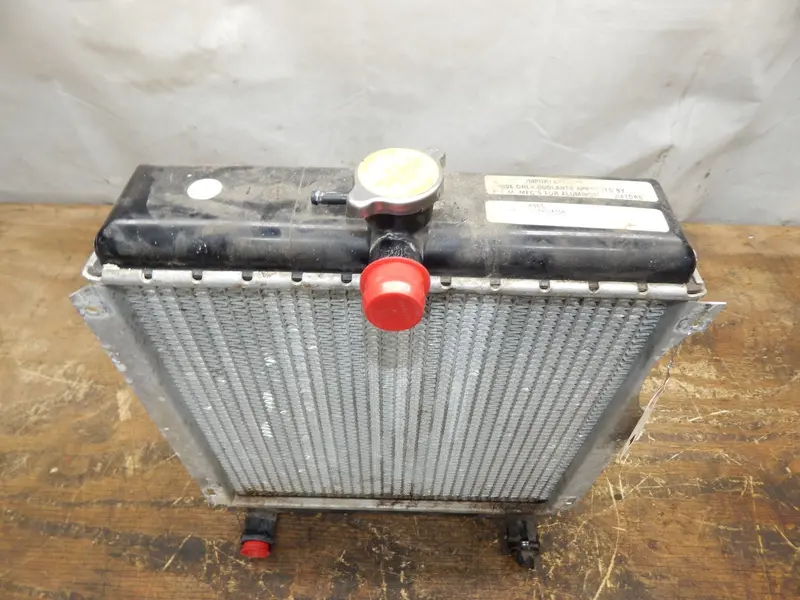 John Deere X475–X595 Radiator – Oem Am129926 1