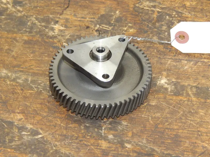 Kubota D1105-T Idler Gear With Mounting Bracket (Parts #98-9649 & #98-9533) 1