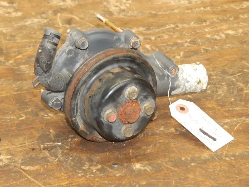 Kubota D1105-T Water Pump Replacement Assembly (Part #107-9098) 1