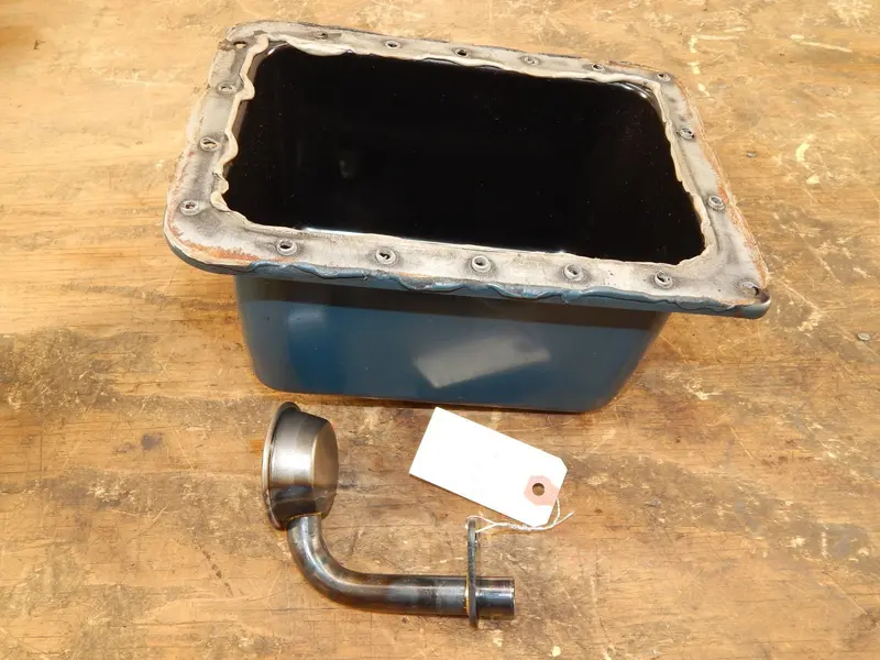 Kubota D722 Engine Oil Pan — Compatible With Models Using #5001866 And #5001868 1