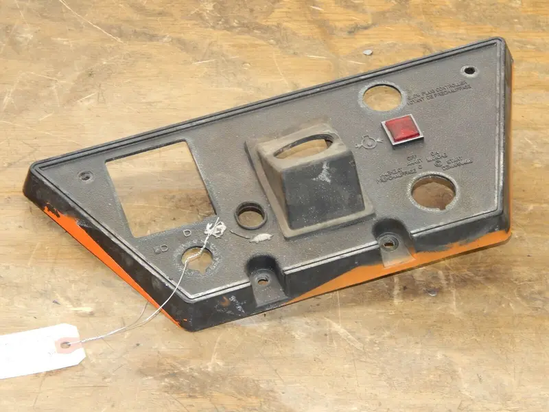 Kubota G4200/G5200/G6200 Garden Tractor Dash Panel – Oem Plastic Instrument Cover 1