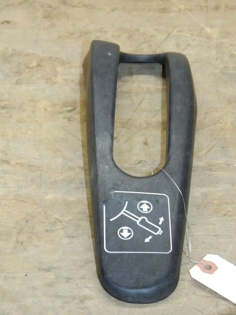 Kubota T1670 Riding Mower Lever Cover – Factory Replacement (Part #K1122-55220) 1