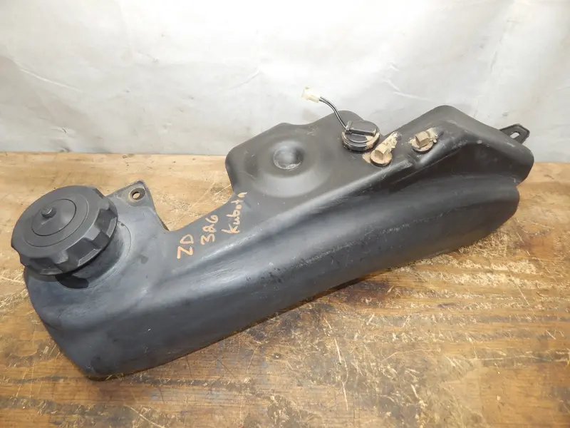 Kubota Zd326 Zero-Turn Right-Side Fuel Tank – Genuine Part K3181-24027 1