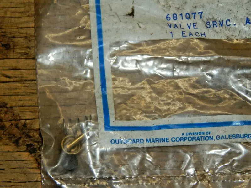 Lawn-Boy / Toro / Omc Genuine Valve Service Kit (Part #681077) 1