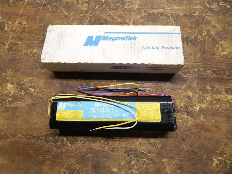 Magnetek 446-L-Slch-Tc-P Voltage Reducer – Industrial Grade 1