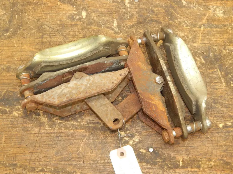 Oem Cub Cadet Brake Caliper Pair – Compatible With Models 1782, 2182, 1863, 1864 (759-3423) 1