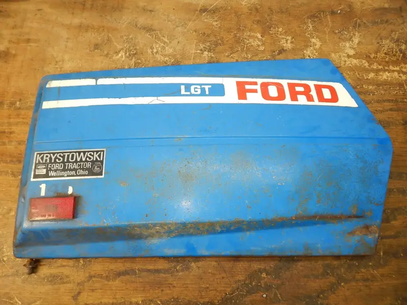 Oem Ford Lgt 145 Tractor Left-Side Blue Engine Cover – Gently Used 1