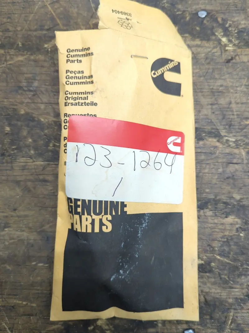 Onan Genuine Breather Tube – Oem New Old Stock (1231264 / 01231264) 1