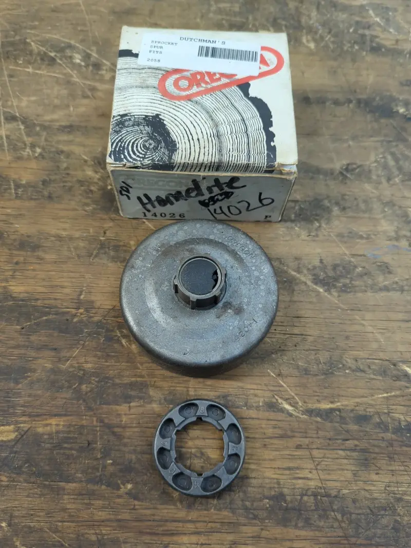 Oregon 14026 Oem Clutch Drum — .404" Pitch, 8-Tooth, New Factory Replacement 1