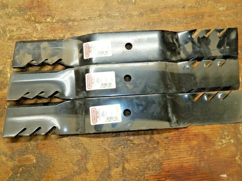 Oregon Lawn Mower Blades – Compatible With Excel Model 782557 (Part #96-007) 1