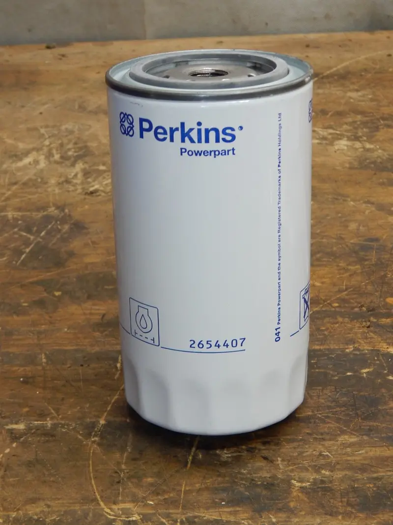 Perkins High-Performance Oil Filter 2654407 1