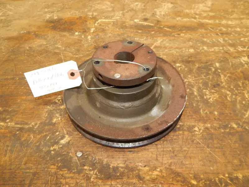 Scag Turf Tiger Stt61V-29Dfi-Ss Hub-Mounted Pulley Assembly – #482949 / 481536 1