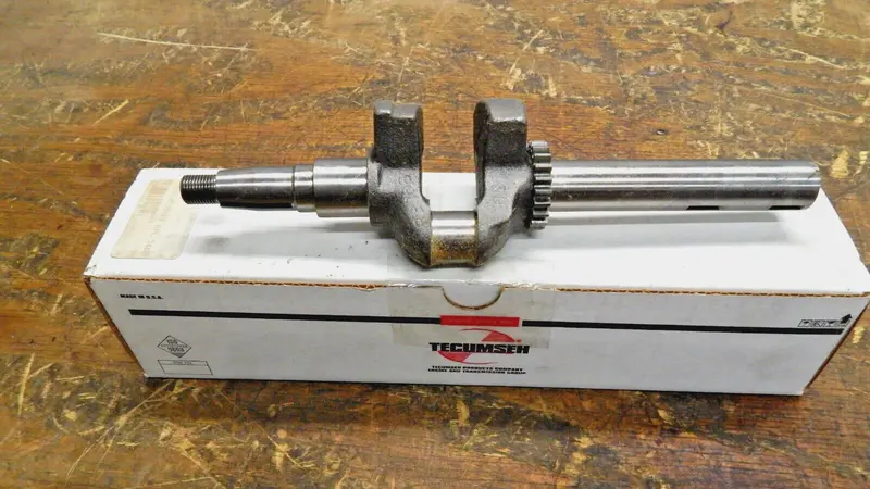Tecumseh Genuine Oem Crankshaft – Part 37311 (Replaces 34463) 1
