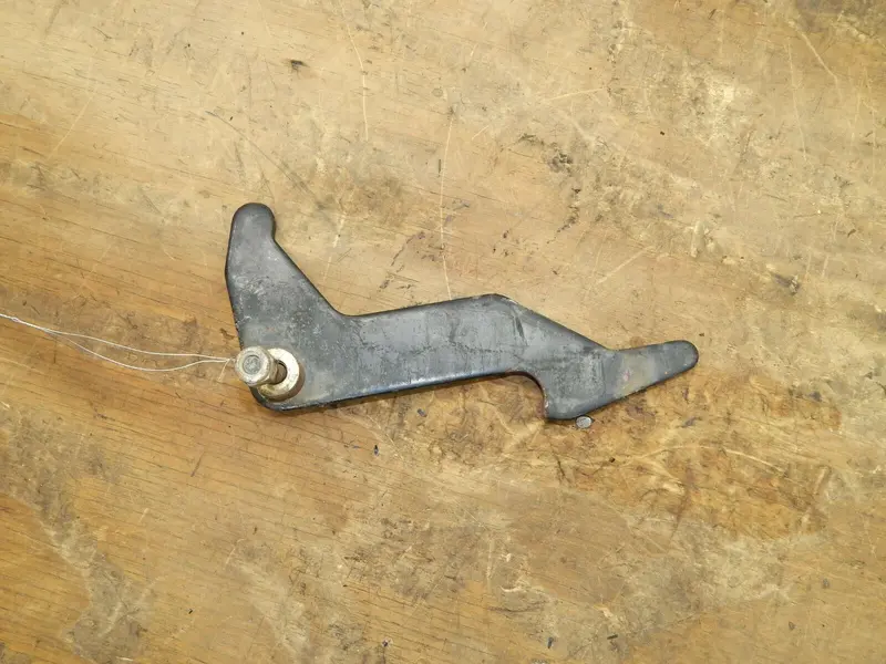 Toro 520 Lxi Garden Tractor Pulley Latch Box (Used) 1