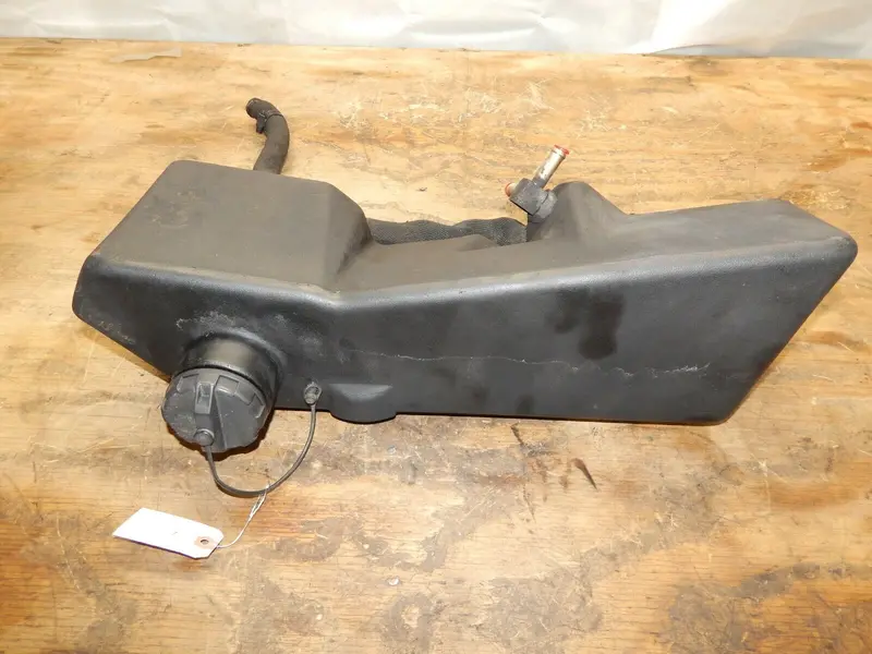 Toro Reelmaster 2600-D 3Wd Hydraulic Reservoir Tank (Part #93-6811) 1