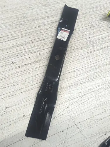 Walker 5705-3 Replacement Mulching Blade – 22" X 5/8", Right-Hand Cut 1