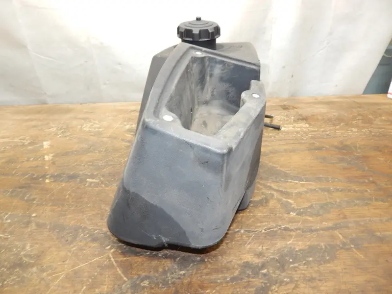 Woods Zf25D Right-Hand Fuel Tank – Genuine Replacement Part #78394 1